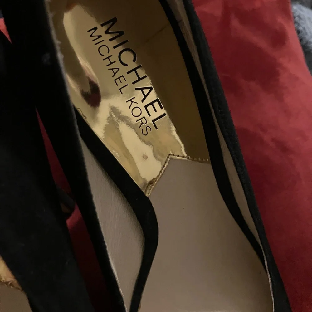 Michael Kors High Heels size 8M - Picture 8 of 10